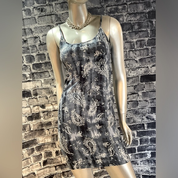 Soft N Stretchy Blue Paisley Print Bodycon Mini Dress - Picture 2 of 6